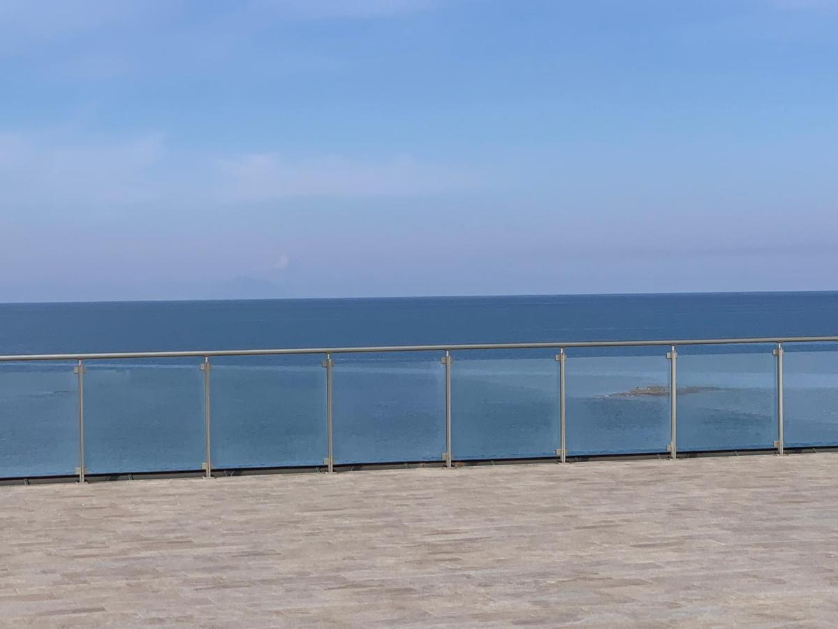 카포오를란도 La Porta Delle Eolie 아파트 외부 사진