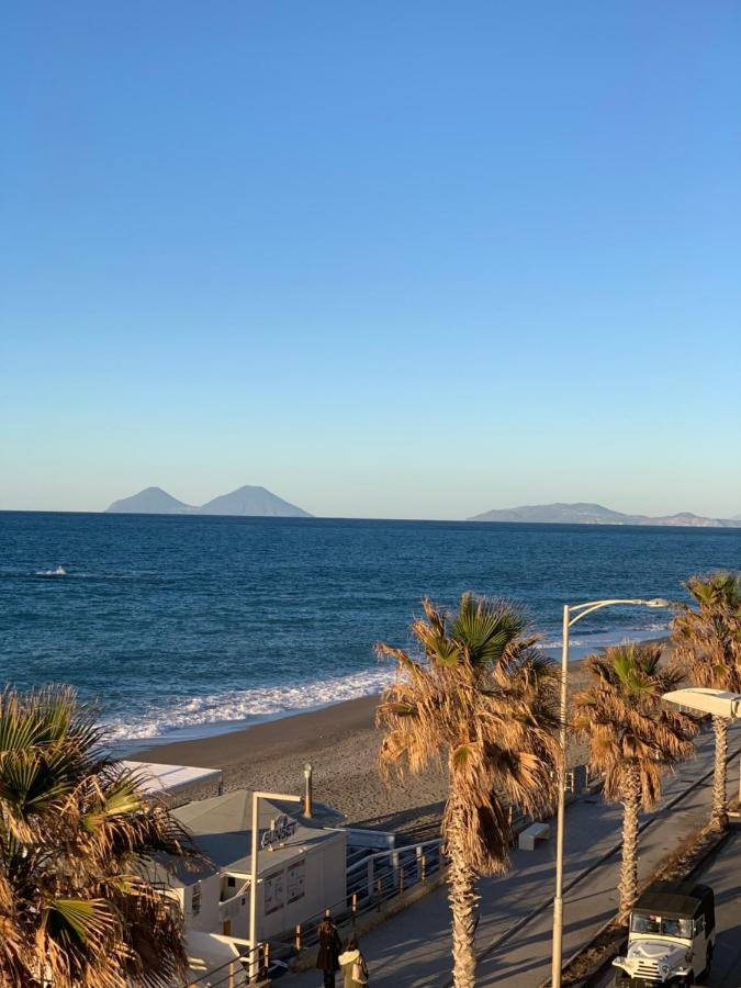 카포오를란도 La Porta Delle Eolie 아파트 외부 사진