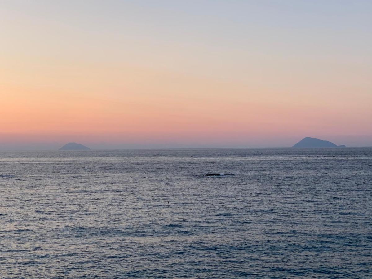 카포오를란도 La Porta Delle Eolie 아파트 외부 사진